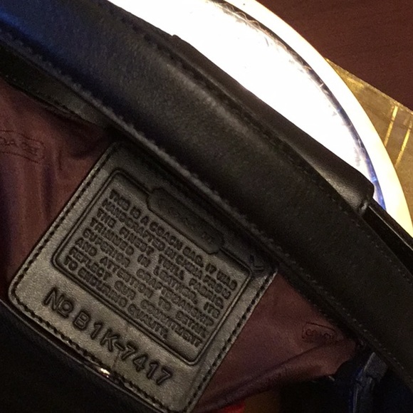 Coach Handbag - Picture 4 of 7